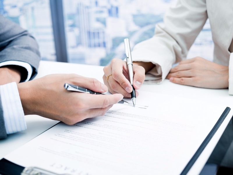 service-agreement-signing